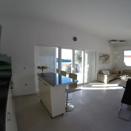 Bilic Of Art Apartment *